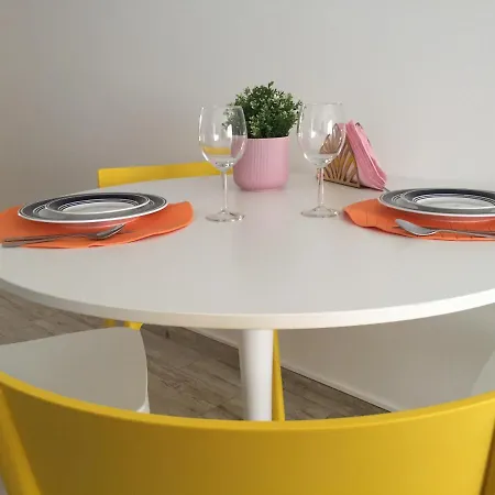 Tomarhousing - Old Town Apartment Tomar