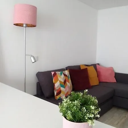 Tomarhousing - Old Town