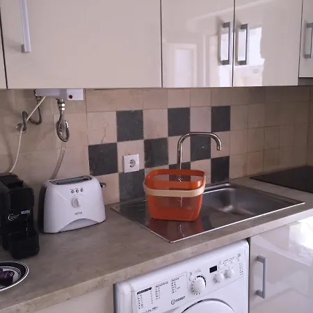 Tomarhousing - Old Town טומאר