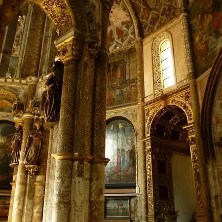 Tomarhousing - Old Town