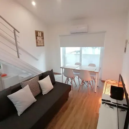 Tomarhousing - Old Town *