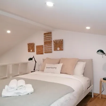 Tomarhousing - Old Town *