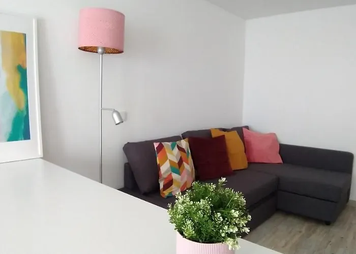 Tomarhousing - Old Town