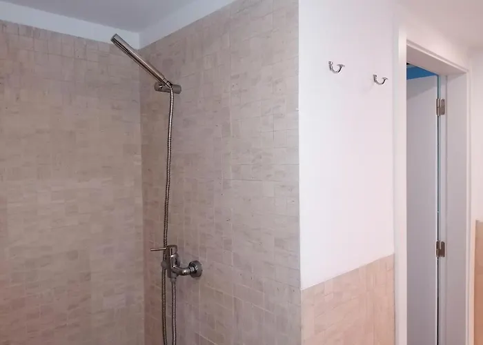 Tomarhousing - Old Town