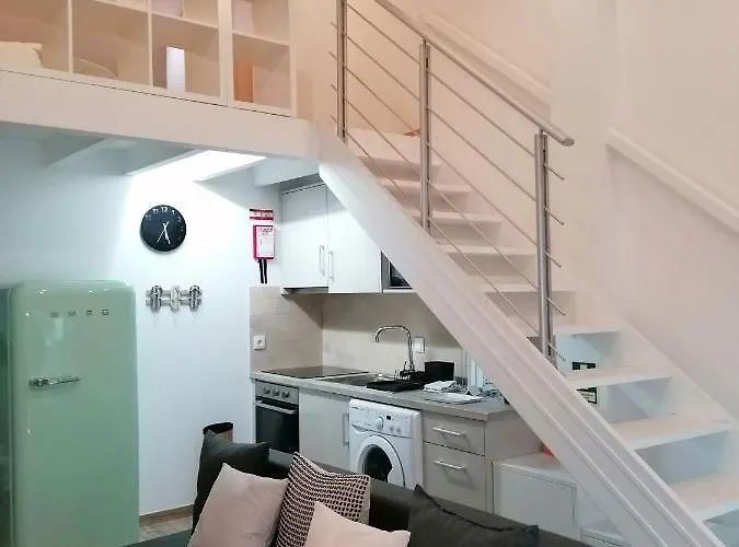 Tomarhousing - Old Town * טומאר